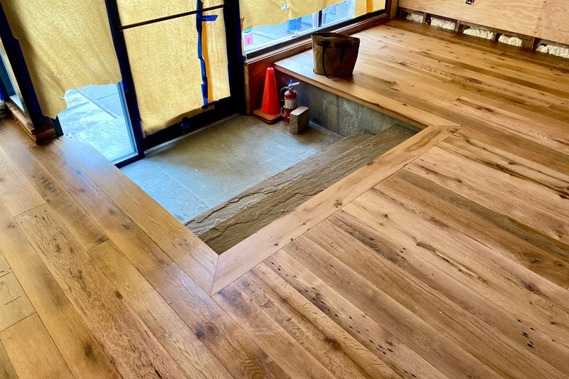 Antique Distressed Oak