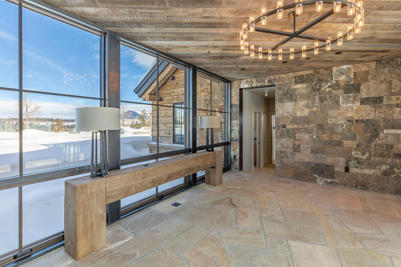 Reclaimed Hardwood Brown Board