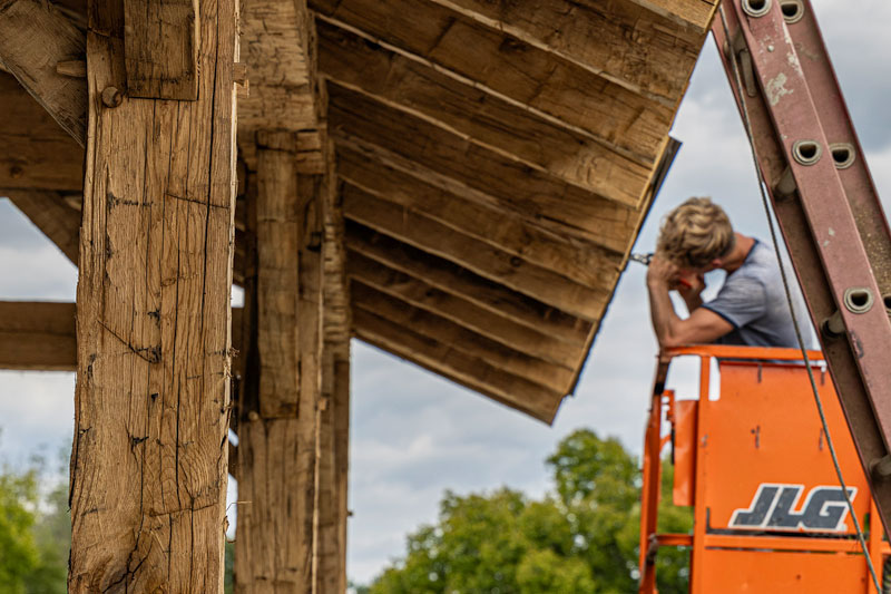 White Oak Hand-Hewn Timbers